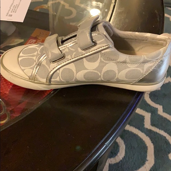 Coach shoes - Picture 1 of 2